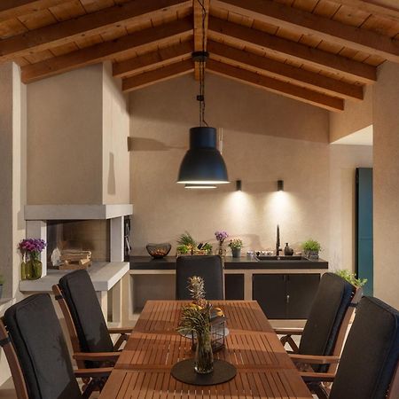 Villa Bora With Sauna And Heated Pool Vele Mune 외부 사진